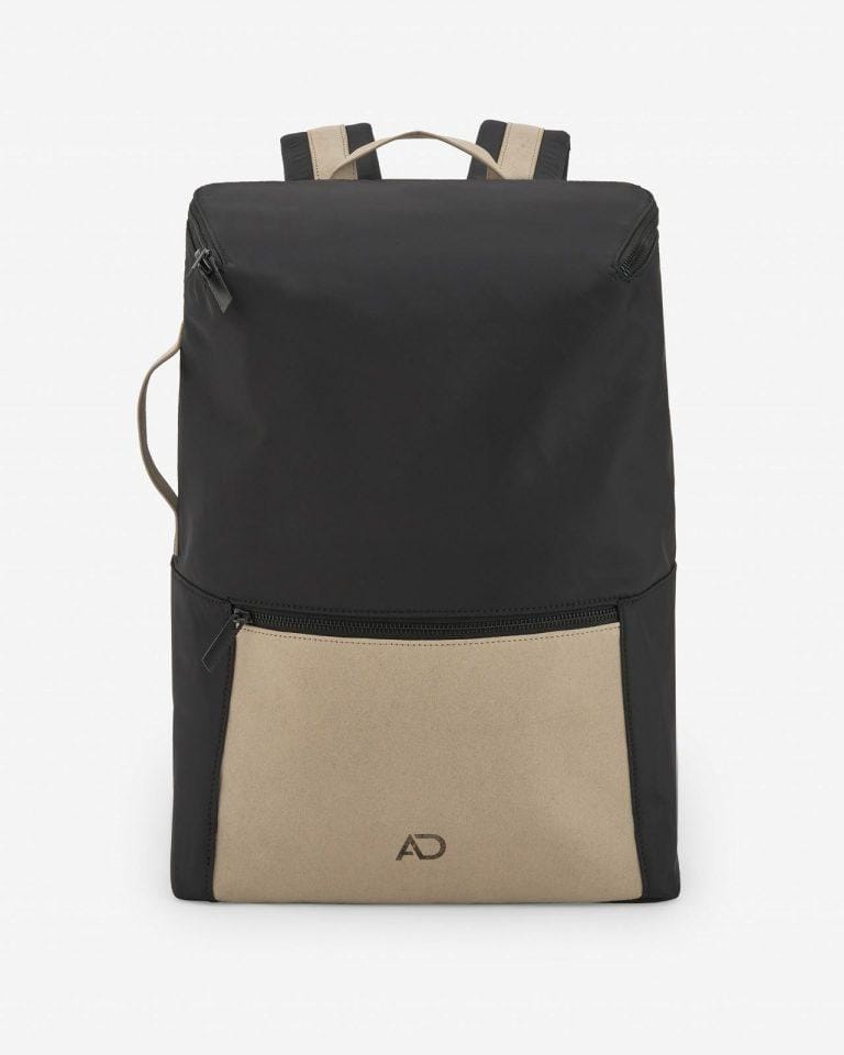Mochila de hombre Adolfo Domínguez en materiales 100% reciclados en negro · Adolfo Dominguez · El Corte Inglés