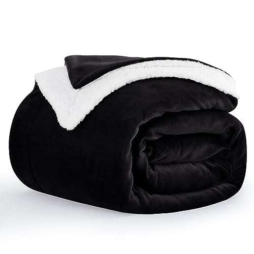 70% DESCUENTO Aisbo Manta Sofa Invierno Polar Mantas para Cama Gruesa Calentita Manta de Sofá Suave y Caliente con Borreguito, Reversible de Franela y Borrego Negra 130×150 Pequeña, Sherpa Blanket