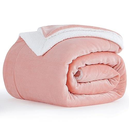 66% DESCUENTO Aisbo Manta Sofa Invierno Polar Mantas para Cama Gruesa Calentita Manta de Sofá Suave y Caliente con Borreguito, Reversible de Franela y Borrego Rosa 130×150 Pequeña, Sherpa Blanket