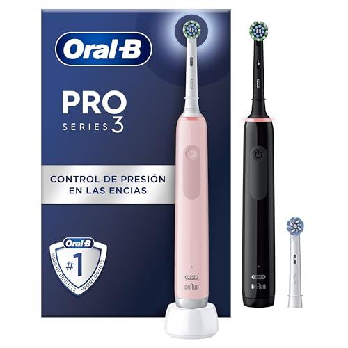 Oral B Pro 3 3900N Cepillos de Dientes Eléctricos (Pack de 2) con Mango Recargable y Cabezal de Recambio, Diseñado Por Braun, Regalos Orginales para Mujer y Hombre Negro y Rosa