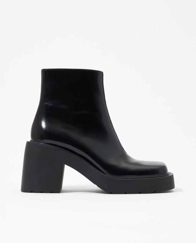 Botines de mujer de piel en color negro · Bimba y Lola · El Corte Inglés