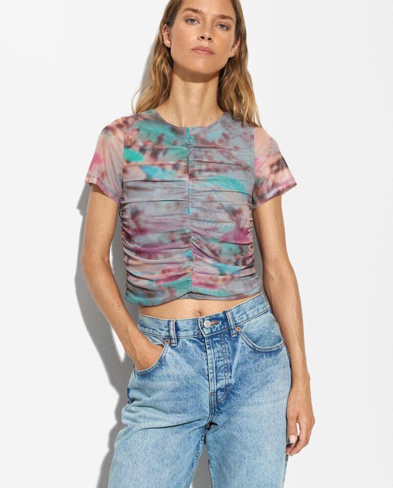 Camiseta de mujer de manga corta con estampado de manchas fruncida · Parfois · El Corte Inglés