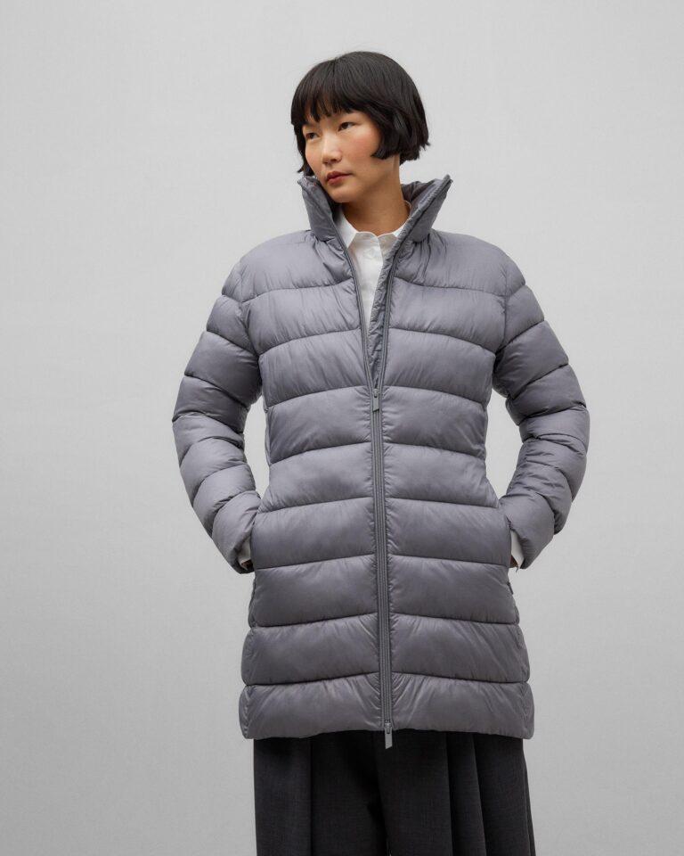 Chaquetón de mujer largo acolchado cuello alto · Adolfo Dominguez · El Corte Inglés
