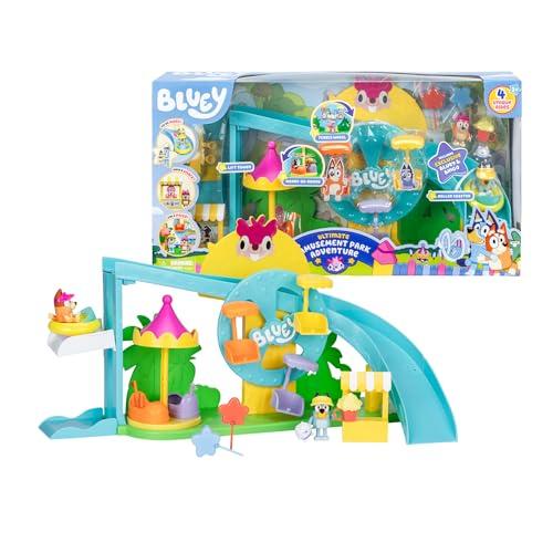 50% DESCUENTO Bluey Theme Park, Parque Temático, Parque Acuático con 2 Toboganes y Accesorios, Incluye Figurita Bingo, Puesto de Piruletas y Más, Famosa (BLY84000)