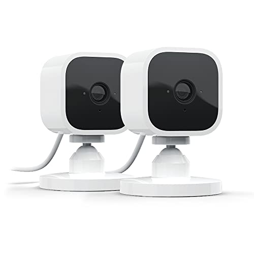 Blink Mini | Cámara de seguridad inteligente compacta, interior, cableada, vídeo HD 1080p, detección de movimiento, audio bidireccional, fácil de configurar, compatible con Alexa | 2 cámaras (blanco)