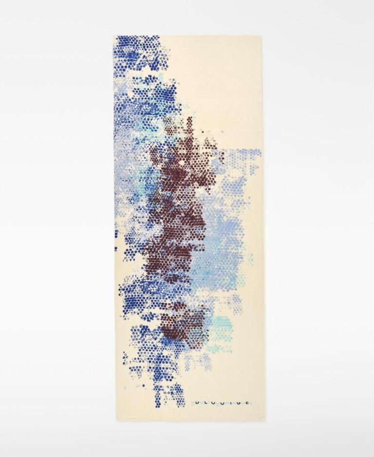 Chal de mujer en mezcla de algodón estampado · Adolfo Dominguez · El Corte Inglés