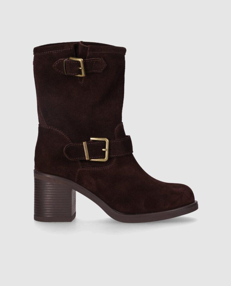 Botines de mujer en serraje con correas decorativas y puntera redonda · Chika10 · El Corte Inglés