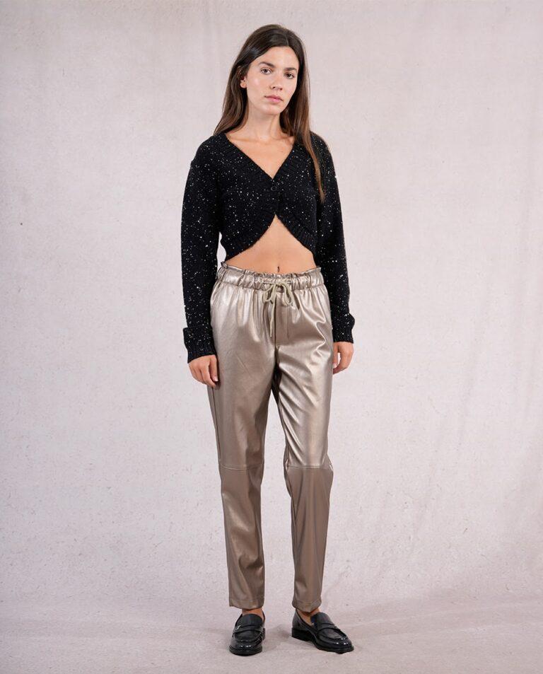 Pantalón de mujer largo efecto cuero brillante · Molly Bracken · El Corte Inglés