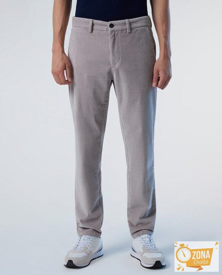 Pantalón chino Defender — 25,00€ € -80%