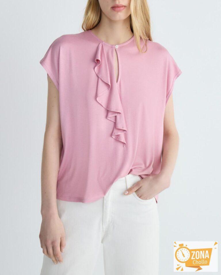 Camiseta de mujer cuello redondo, volante — 11,00€ € -82%