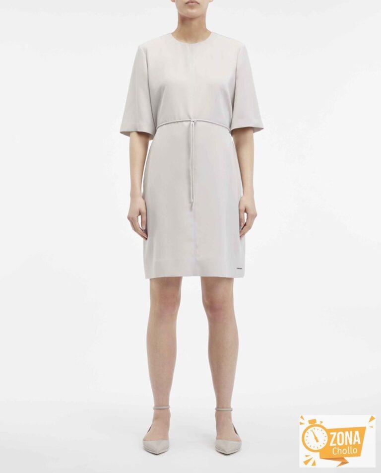 Vestido corto con cinturón de sarga suave — 35,00€ € -79%