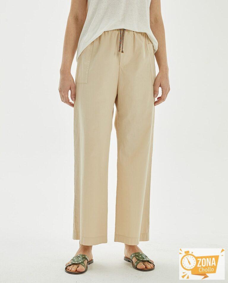 Pantalón ancho en popelín engomado de mujer — 11,00€ € -81%