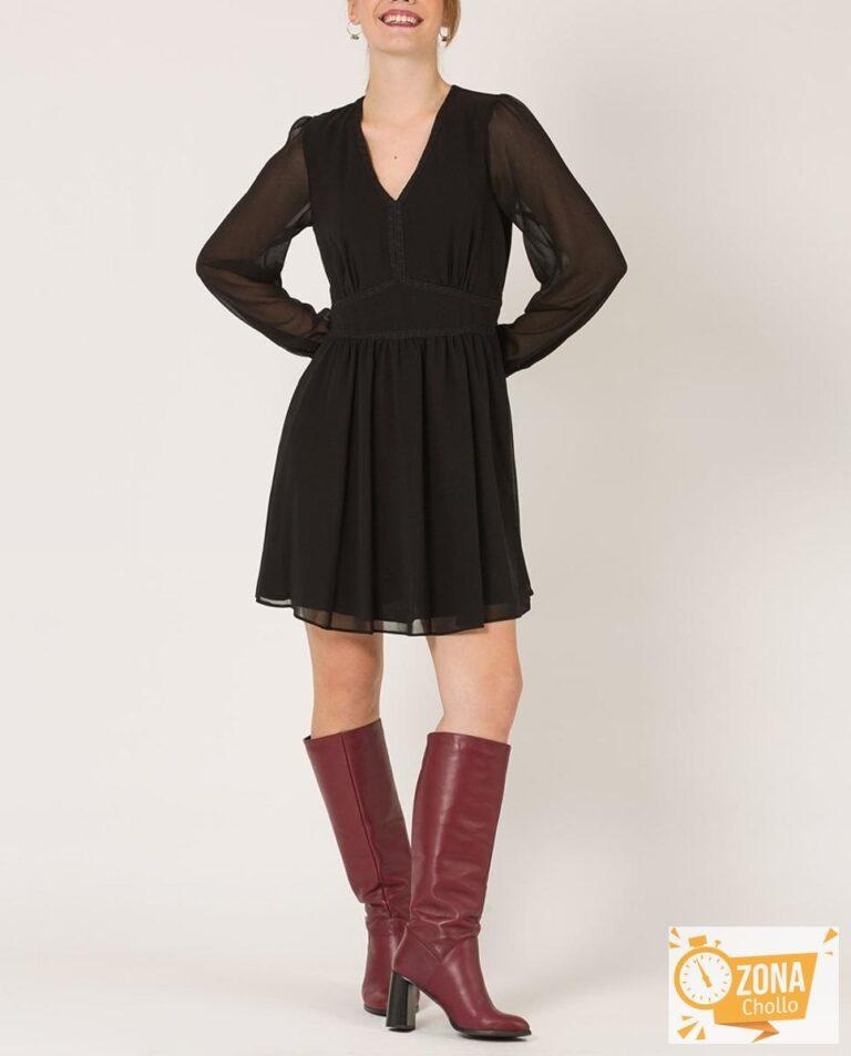 Vestido corto mujer con escote pico y detalle de vainica — 15,00€ € -81%