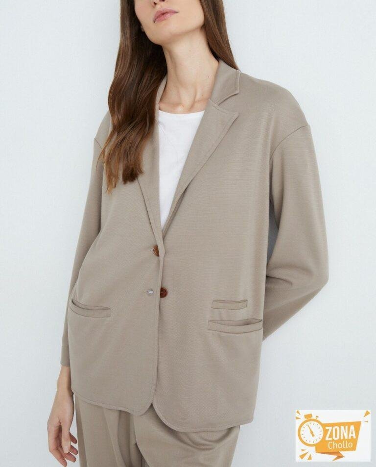 Americana de manga larga de mujer — 40,00€ € -75%