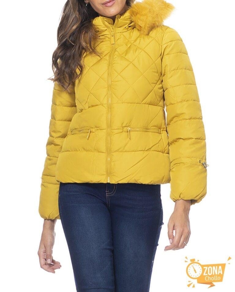 Anorack corto con capucha — 47,95€ € -79%