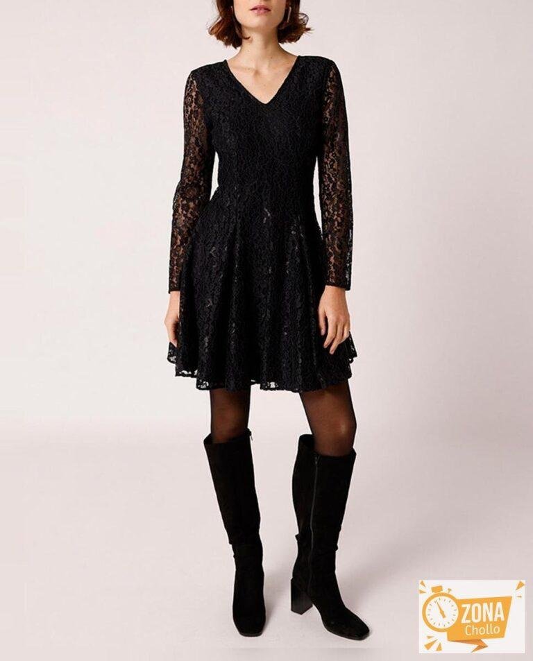 Vestido corto mujer entallado y manga larga semi transparente — 23,00€ € -81%